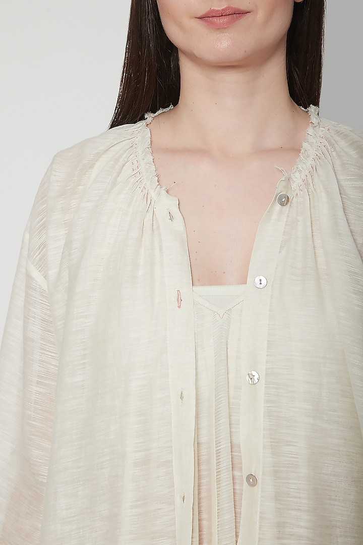 White Chanderi Silk Shirt by Urvashi Kaur at Pernia's Pop Up Shop