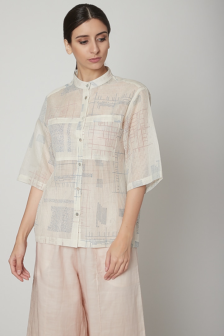 White Slouchy Linen Pants by Urvashi Kaur at Pernia's Pop Up Shop