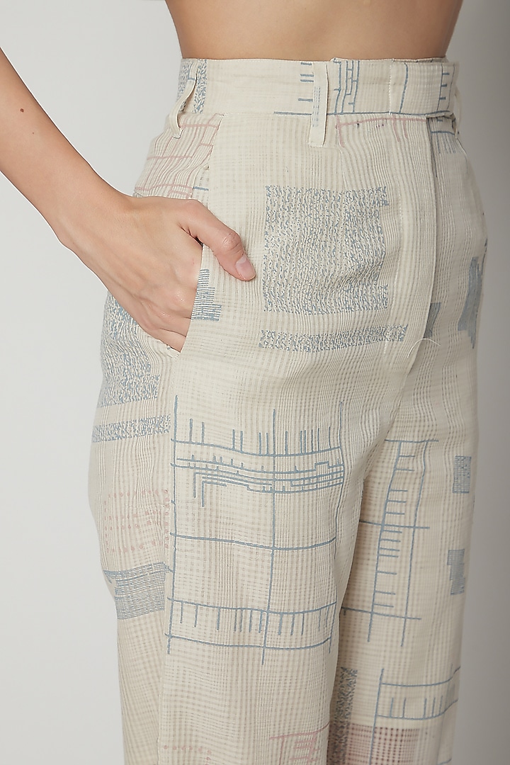 White Block Printed Crop Pants by Urvashi Kaur at Pernia's Pop Up Shop