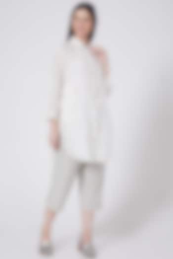 Beige Tunic With Stitched Lines by Urvashi Kaur at Pernia's Pop Up Shop