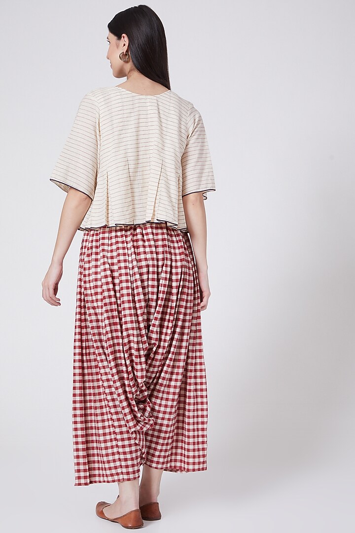 Red Cotton Salwar Pants by Urvashi Kaur at Pernia's Pop Up Shop