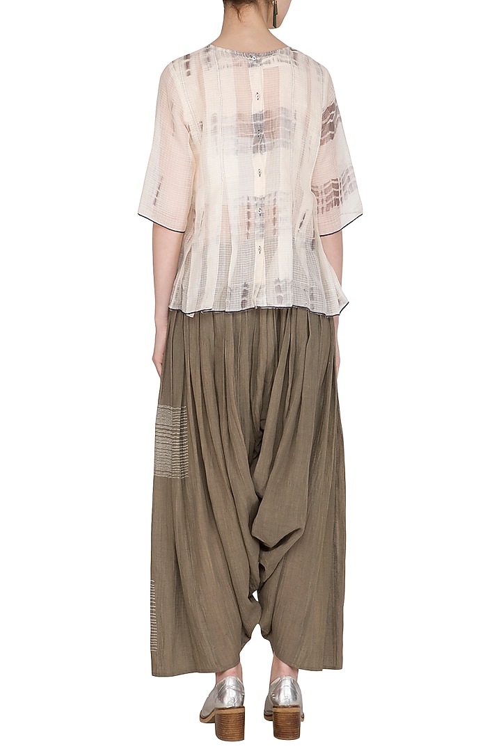 Ecru Tie-Dye Printed Top by Urvashi Kaur at Pernia's Pop Up Shop