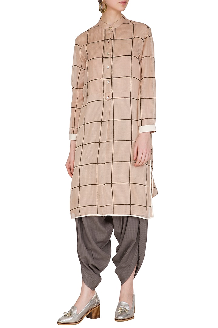 Salmon pink Block Printed Tunic by Urvashi Kaur at Pernia's Pop Up Shop