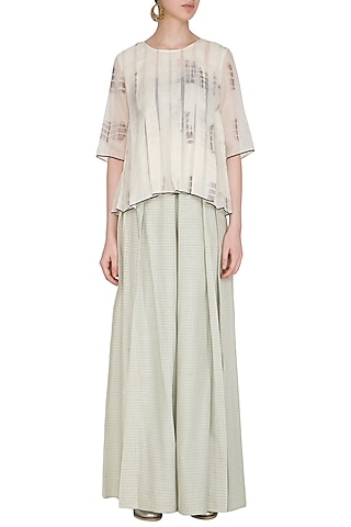 Sage Green Organic Cotton Pants by Urvashi Kaur