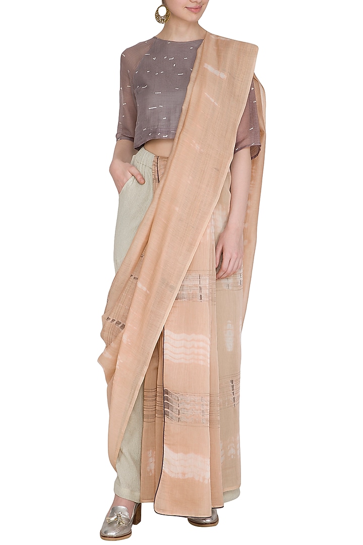 Salmon Pink Sheer Chanderi Silk Tie-Dye Printed Party Wear Saree by Urvashi Kaur at Pernia's Pop Up Shop