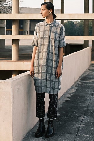 Slate Grey Hand Spun Cotton Checkered Long Shirt by Urvashi Kaur