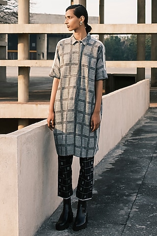 Slate Grey Hand Spun Cotton Checkered Pants by Urvashi Kaur