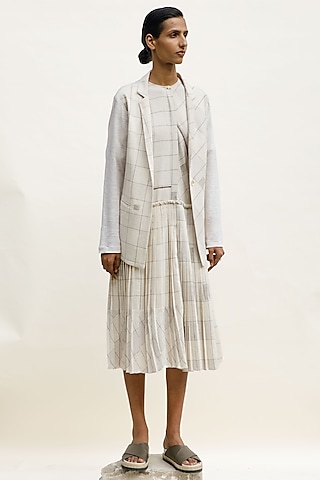 Cream Shell Hand Spun Cotton Block Printed Jacket by Urvashi Kaur