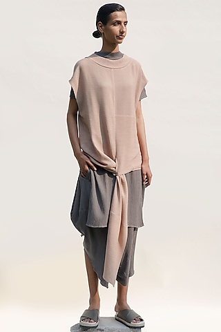 Slate Colored Crinkle Cotton Longline Tunic by Urvashi Kaur