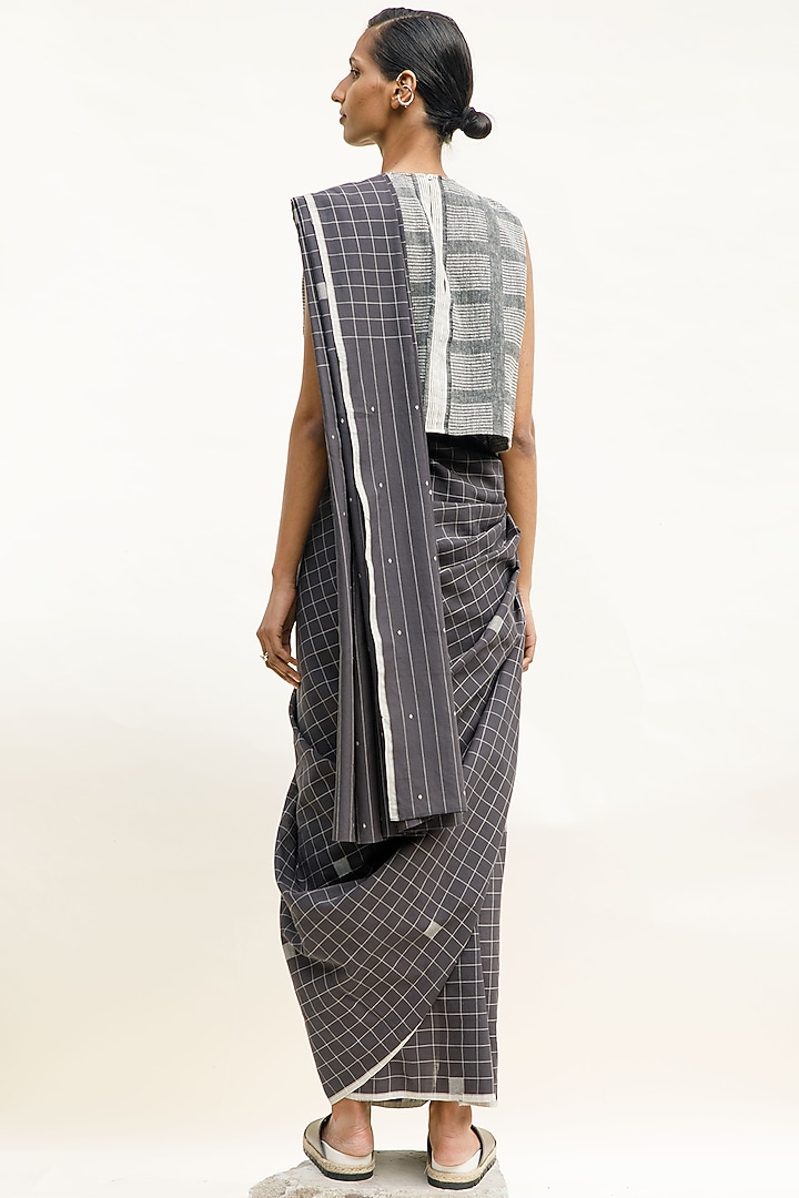 Charcoal Grey Hand Spun Cotton Checkered Party Wear Saree by Urvashi Kaur at Pernia's Pop Up Shop