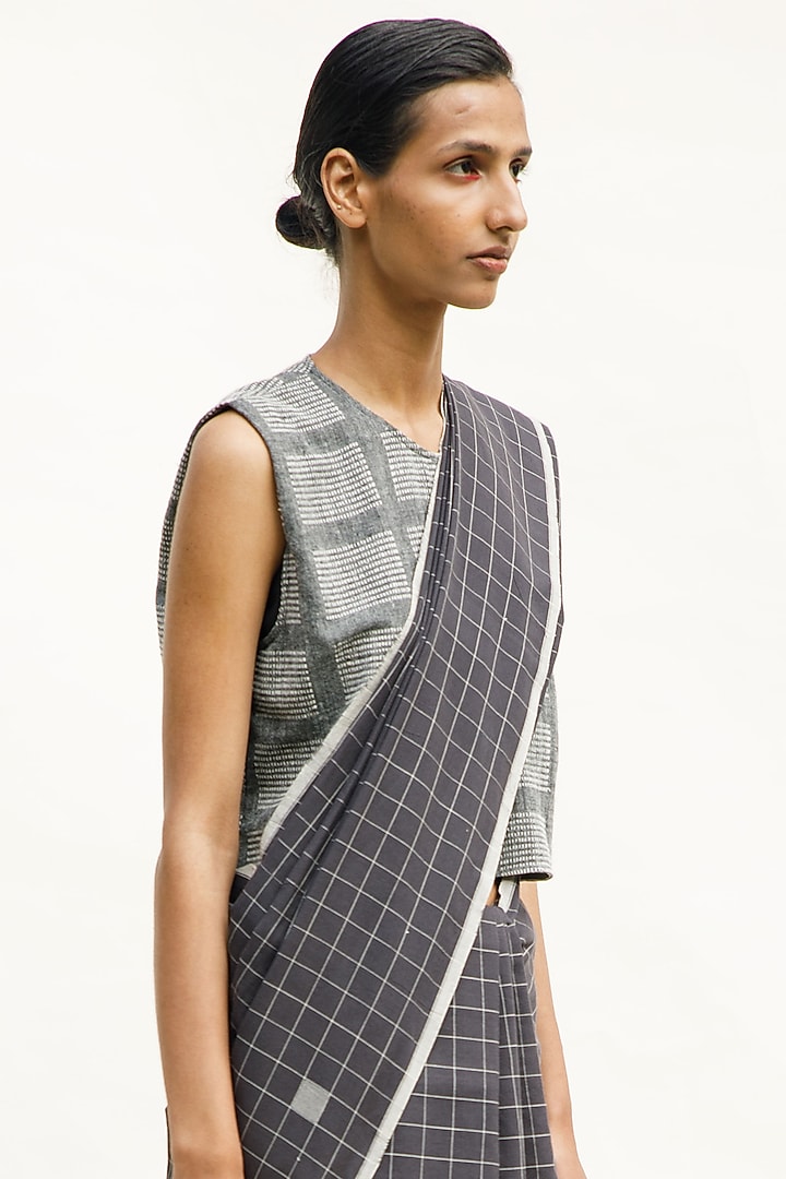 Charcoal Grey Hand Spun Cotton Checkered Party Wear Saree by Urvashi Kaur at Pernia's Pop Up Shop