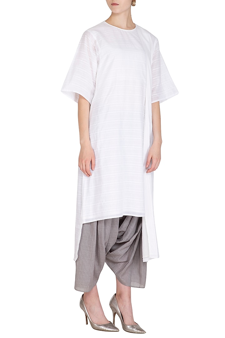 White Striped Tunic by Urvashi Kaur at Pernia's Pop Up Shop