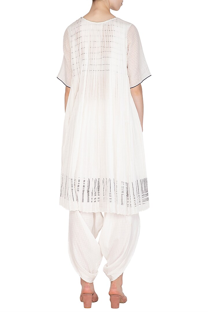 White Block Printed Vacation Dress by Urvashi Kaur at Pernia's Pop Up Shop