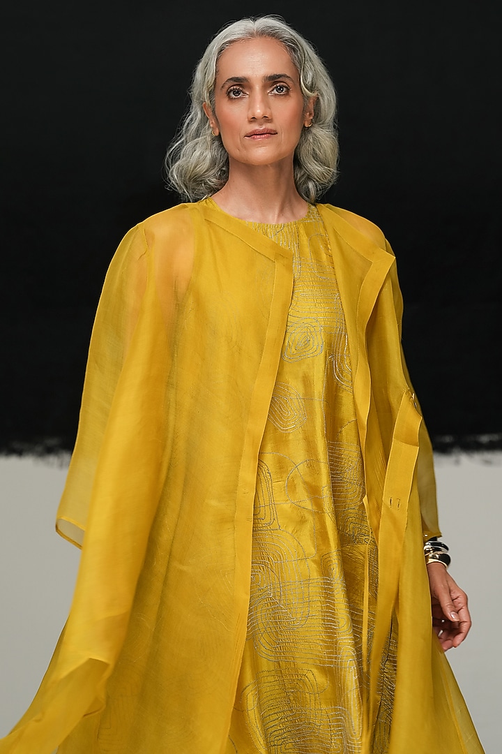 Avocado Green Handwoven Organza Overlay by Urvashi Kaur at Pernia's Pop Up Shop
