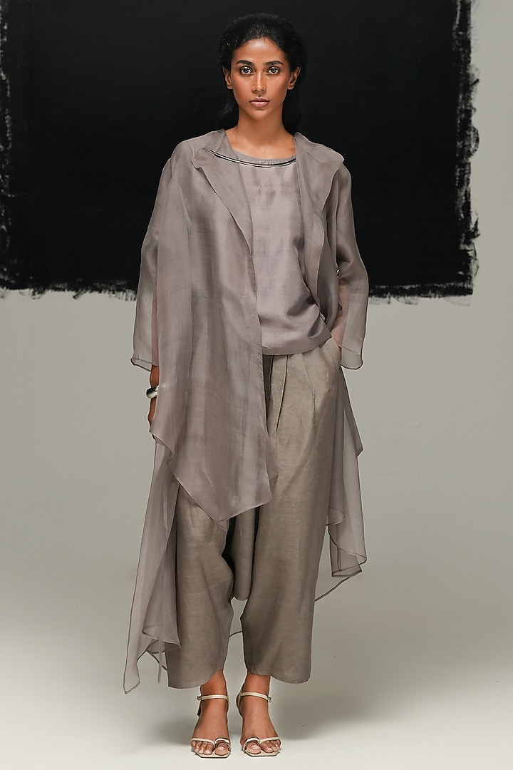 Steel Grey Handwoven Organza Overlay by Urvashi Kaur at Pernia's Pop Up Shop