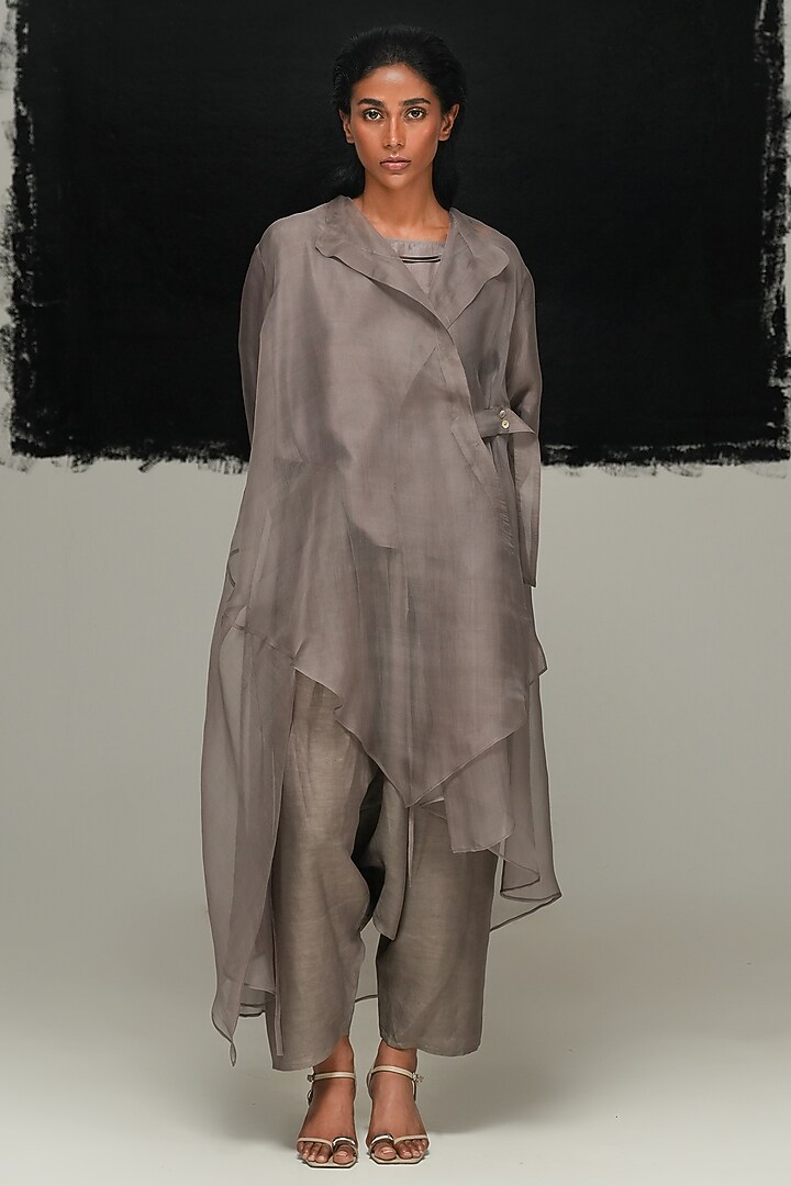Steel Grey Handwoven Organza Overlay by Urvashi Kaur at Pernia's Pop Up Shop