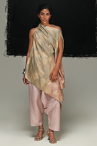 Pink Linen Silk Pants by Urvashi Kaur