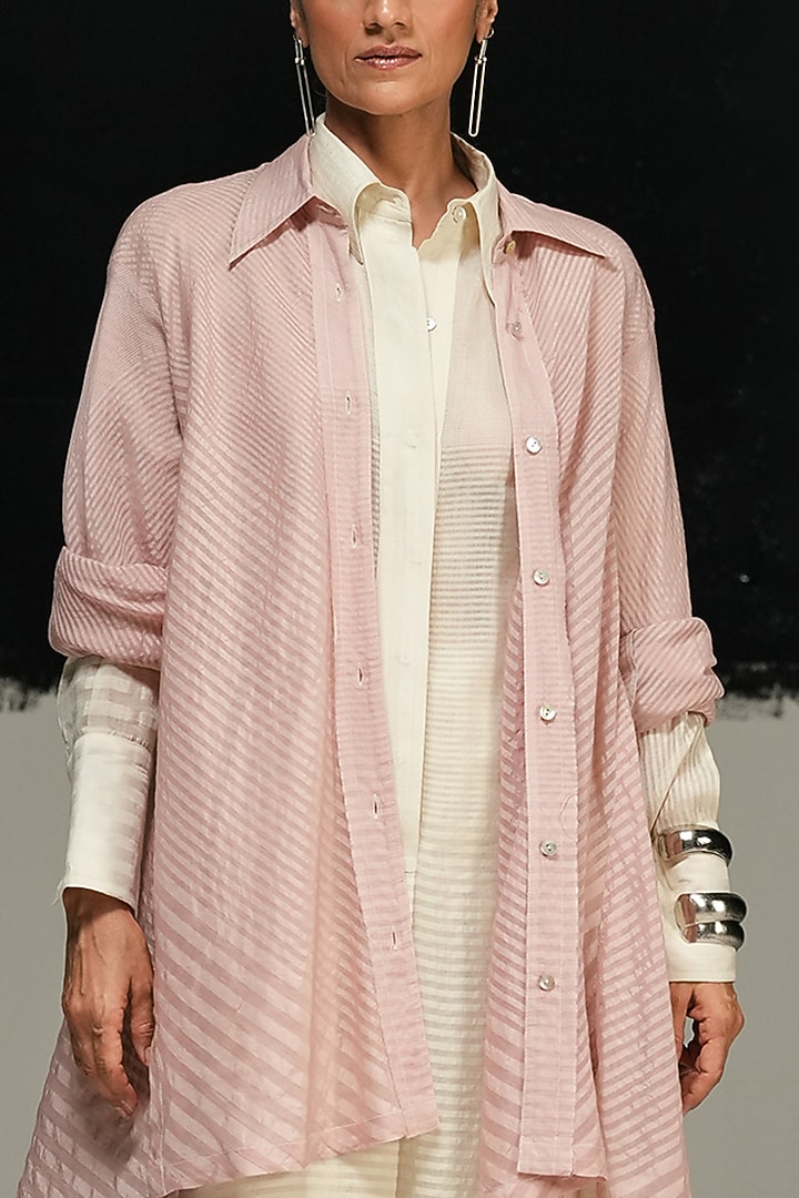 Pink Handloom Maheshwari Silk Shirt by Urvashi Kaur at Pernia's Pop Up Shop