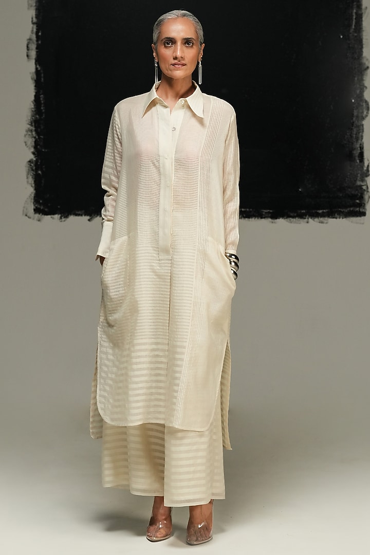 Ecru Handwoven Maheshwari Silk Striped Straight Tunic by Urvashi Kaur at Pernia's Pop Up Shop