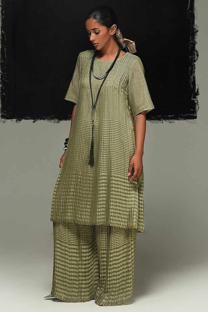 Sage Green Handwoven Chanderi Silk Pleated Pants by Urvashi Kaur at Pernia's Pop Up Shop