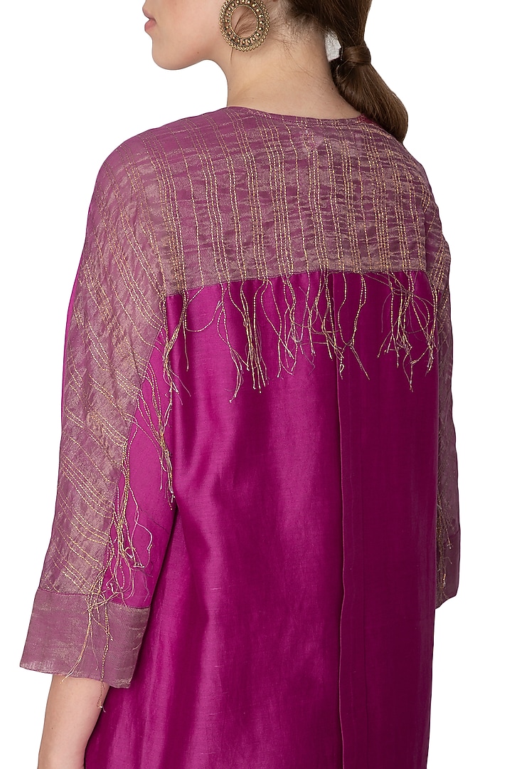 Fuchsia Embellished Oversized Tunic by Urvashi Kaur at Pernia's Pop Up Shop