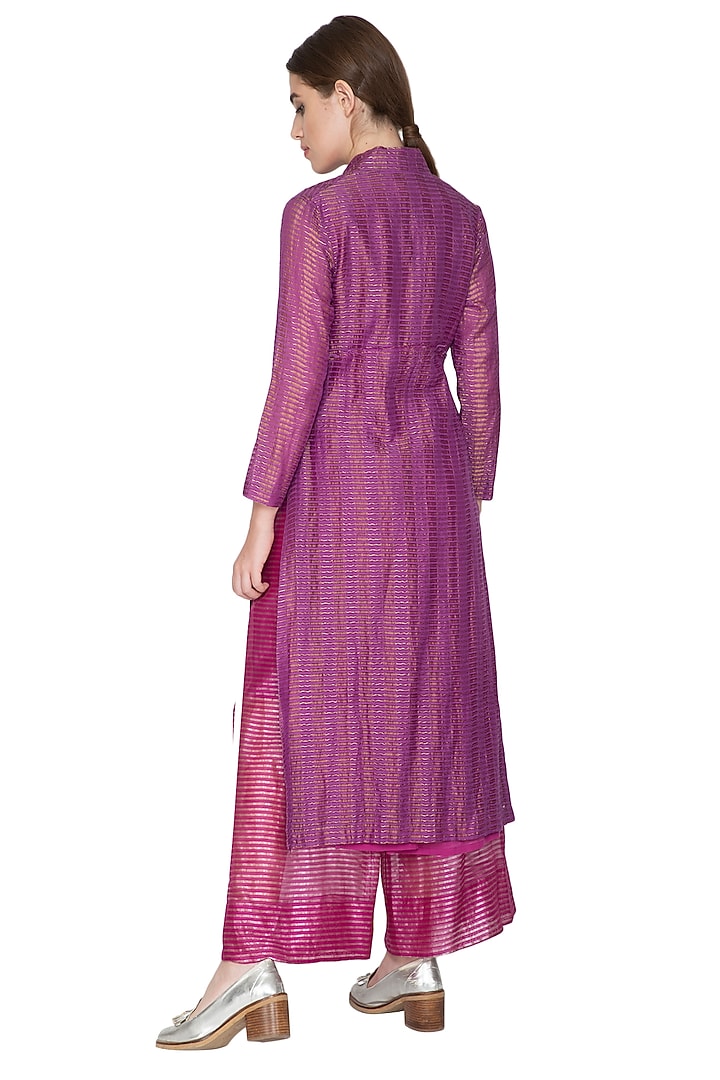 Fuchsia Zari Embellished Jacket by Urvashi Kaur at Pernia's Pop Up Shop