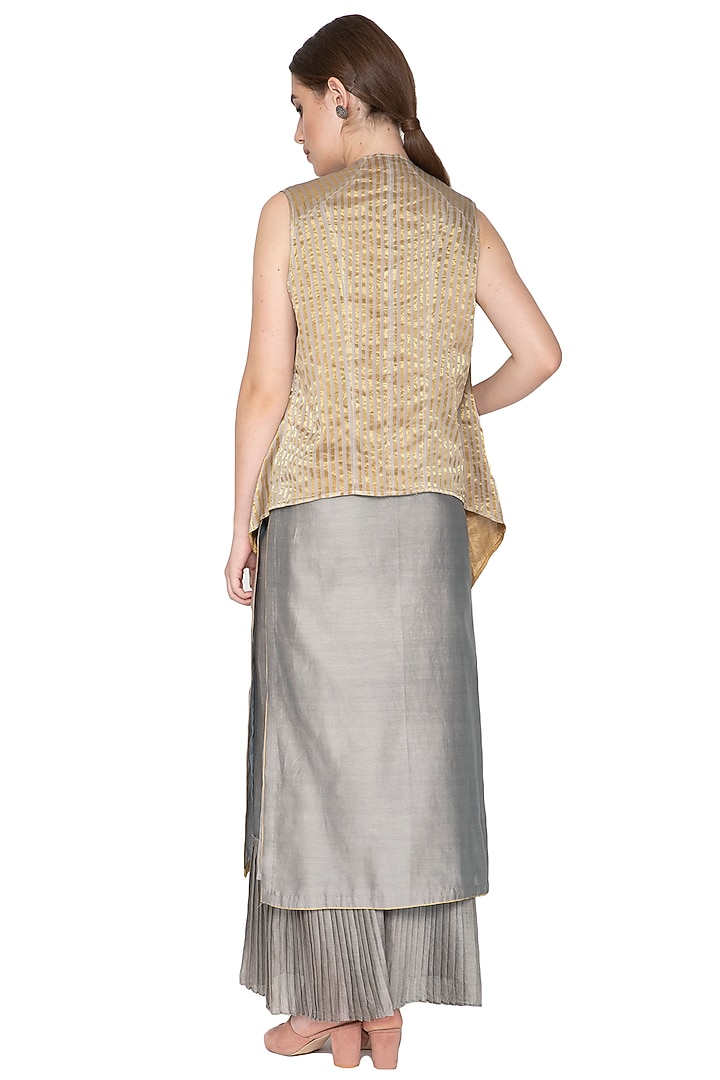 Greyish Gold Reversible Jacket by Urvashi Kaur at Pernia's Pop Up Shop
