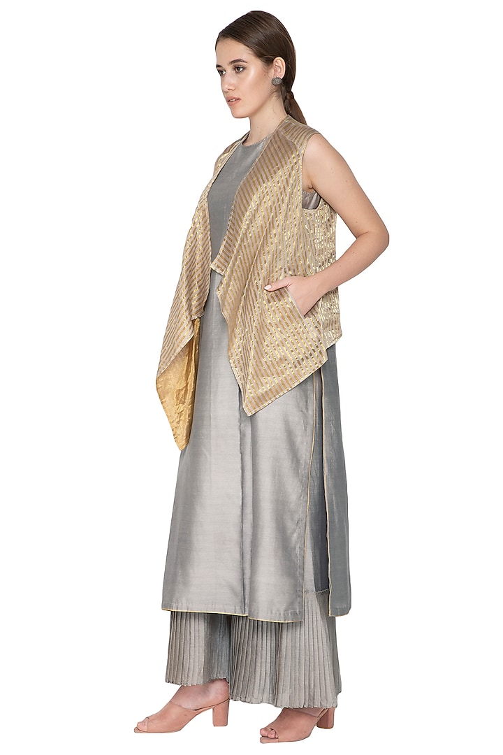 Greyish Gold Reversible Jacket by Urvashi Kaur at Pernia's Pop Up Shop