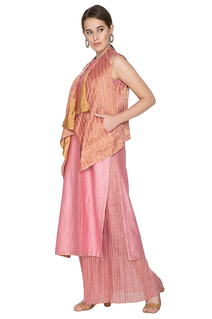 Pink & Gold Reversible Jacket by Urvashi Kaur at Pernia's Pop Up Shop