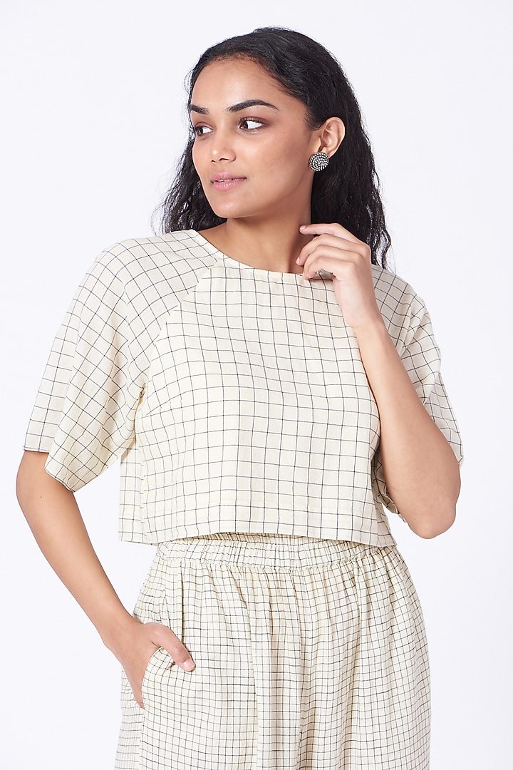 Antique White Cotton Checkered Pants by Urvashi Kaur at Pernia's Pop Up Shop
