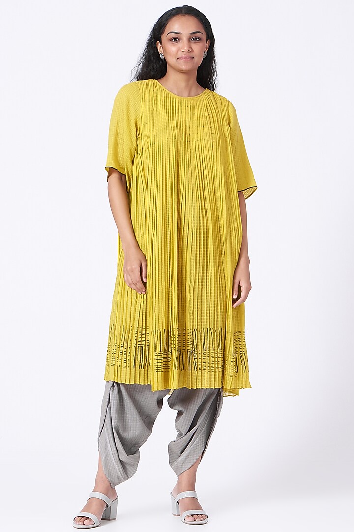 Pearl Grey Crossover Pants by Urvashi Kaur at Pernia's Pop Up Shop