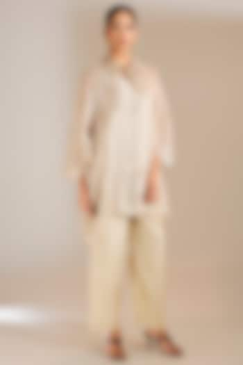 Silver-Grey Chanderi Silk Straight Pants by Urvashi Kaur at Pernia's Pop Up Shop