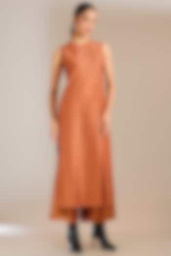 Rust Chanderi Silk Tunic by Urvashi Kaur at Pernia's Pop Up Shop