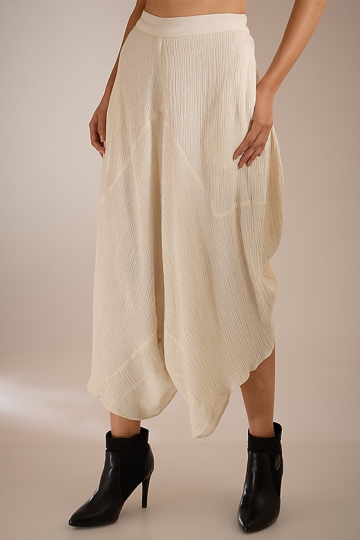 White Crinkle Cotton Pants by Urvashi Kaur at Pernia's Pop Up Shop