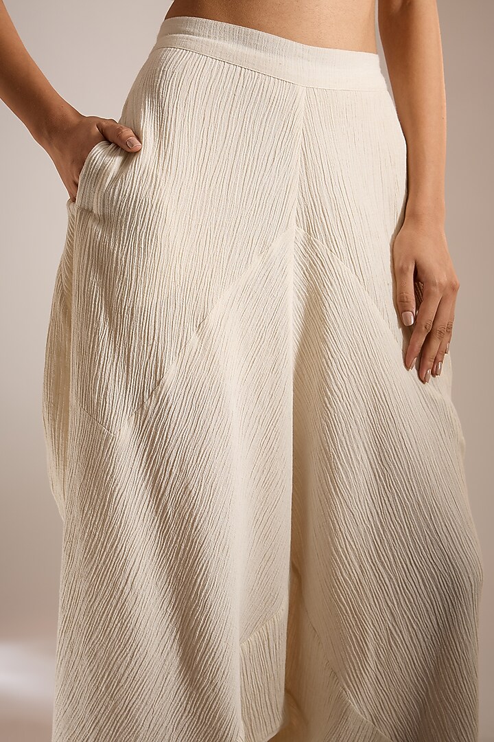 White Crinkle Cotton Pants by Urvashi Kaur at Pernia's Pop Up Shop