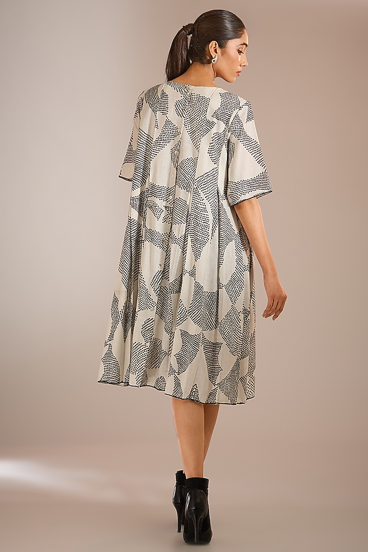 Ecru White Handloom Cotton Khadi Shibori Printed Pleated Vacation Dress by Urvashi Kaur at Pernia's Pop Up Shop