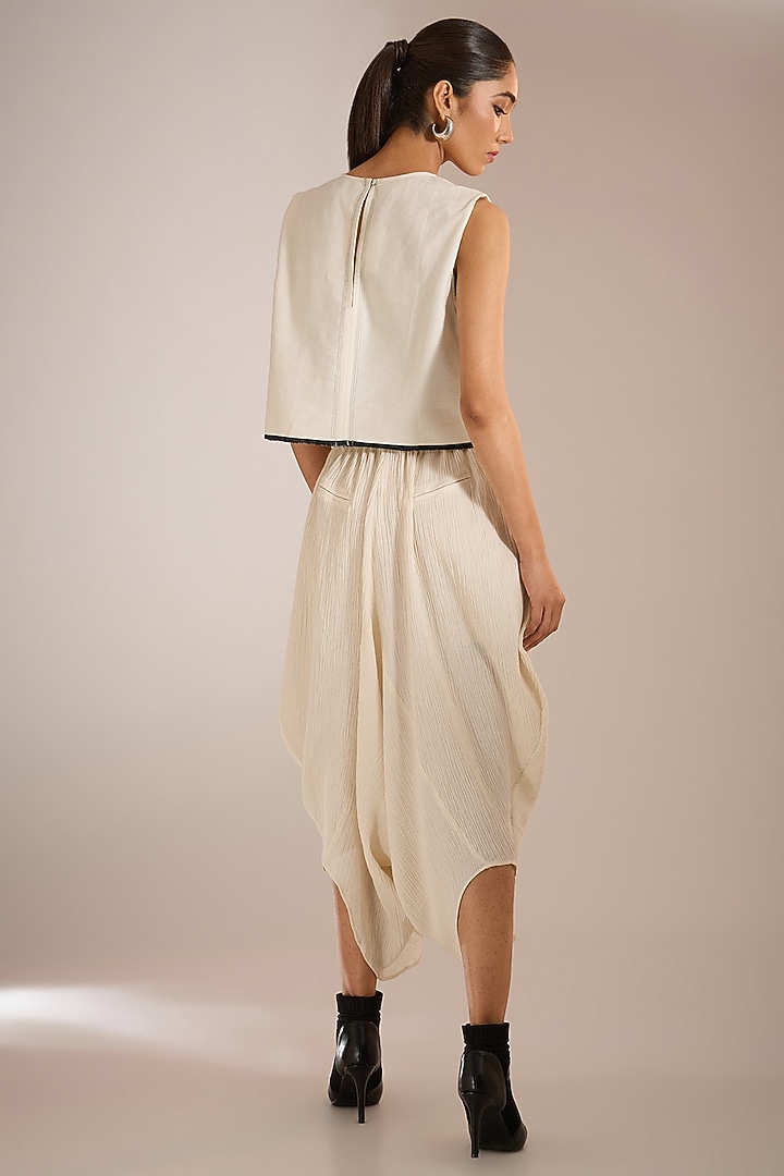 White Crinkle Cotton Pants by Urvashi Kaur at Pernia's Pop Up Shop