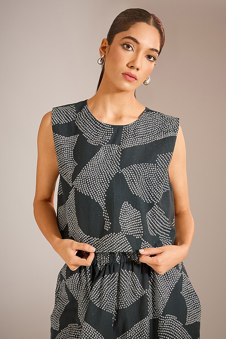 Black Handloom Khadi Cotton Shibori Printed Crop Top by Urvashi Kaur at Pernia's Pop Up Shop