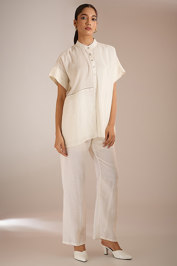 Ecru White Linen Straight Pants by Urvashi Kaur at Pernia's Pop Up Shop