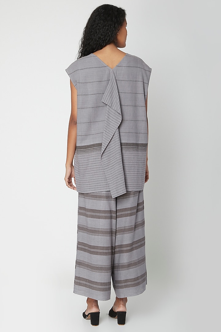 Grey Organic Cotton Top by Urvashi Kaur at Pernia's Pop Up Shop