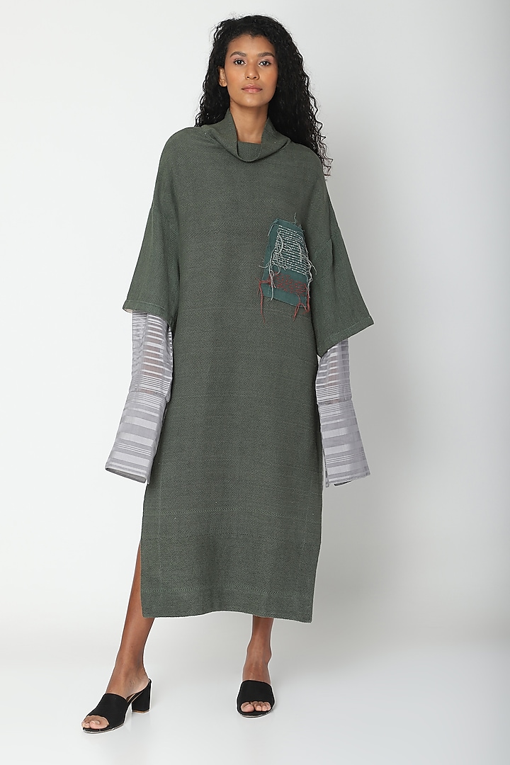 Teal Handwoven Tunic by Urvashi Kaur