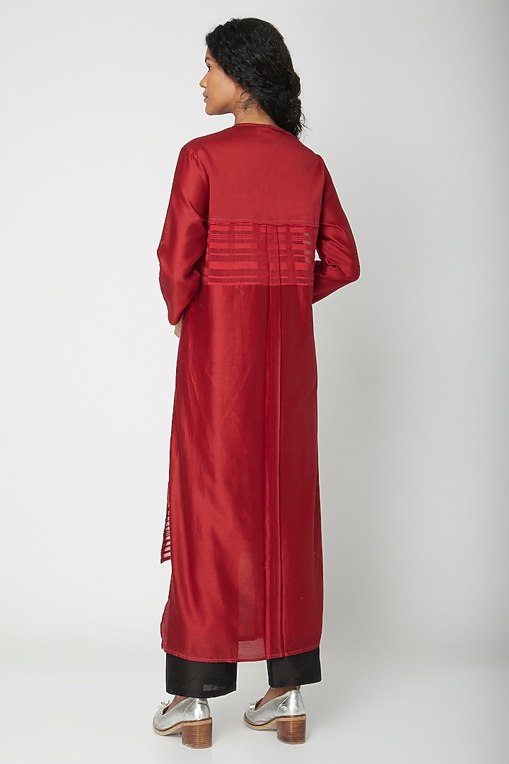 Red Striped Printed Tunic by Urvashi Kaur at Pernia's Pop Up Shop