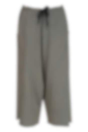 Grey Culotte Pants With Drawstring by Kapda By Urvashi Kaur