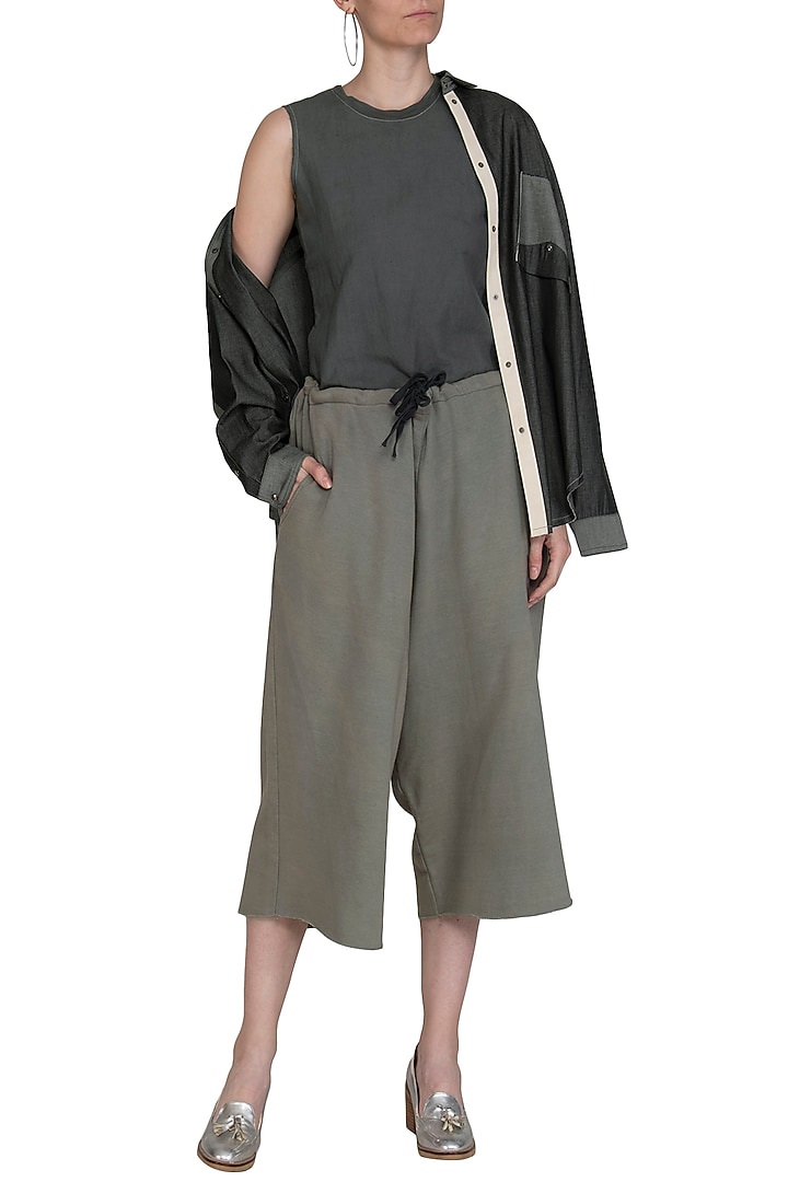 Grey Culotte Pants With Drawstring by Kapda By Urvashi Kaur at Pernia's Pop Up Shop