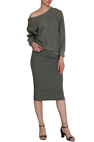 Grey Sweatshirt by Kapda By Urvashi Kaur