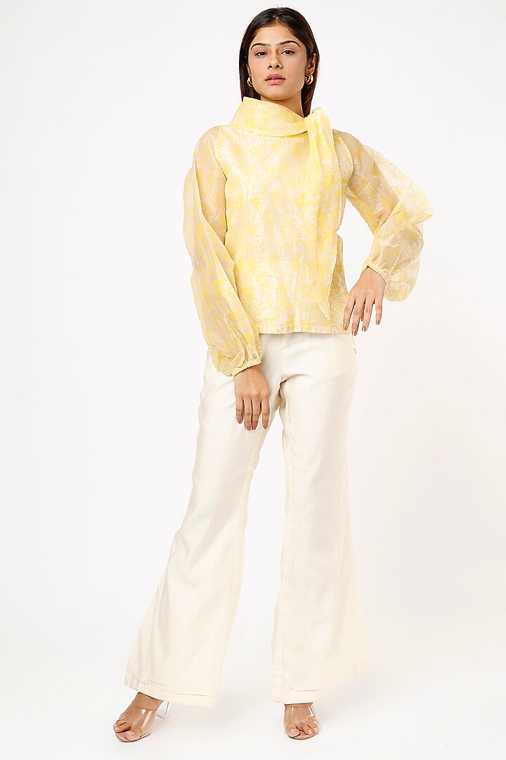 Peach SIlk Organza Top by VAANI BESWAL at Pernia's Pop Up Shop