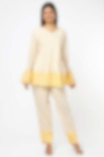 Light Yellow Cotton Co-Ord Set by VAANI BESWAL