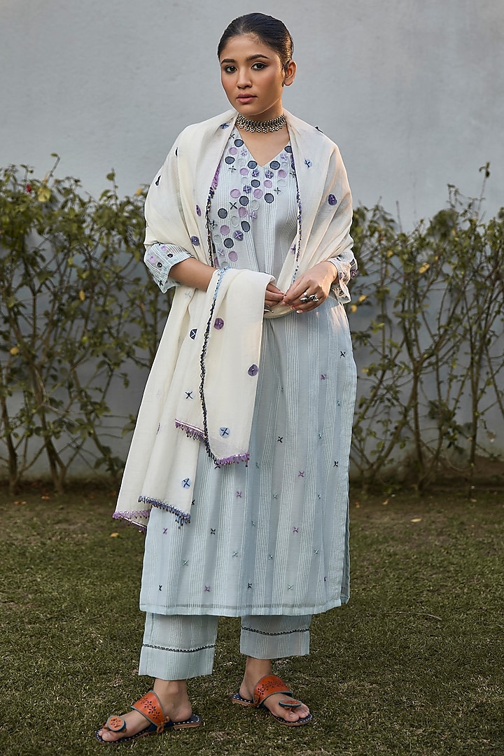 Ivory & Blue Handwoven Striped Cotton Silk Applique Work Kurta Set by VAANI BESWAL at Pernia's Pop Up Shop