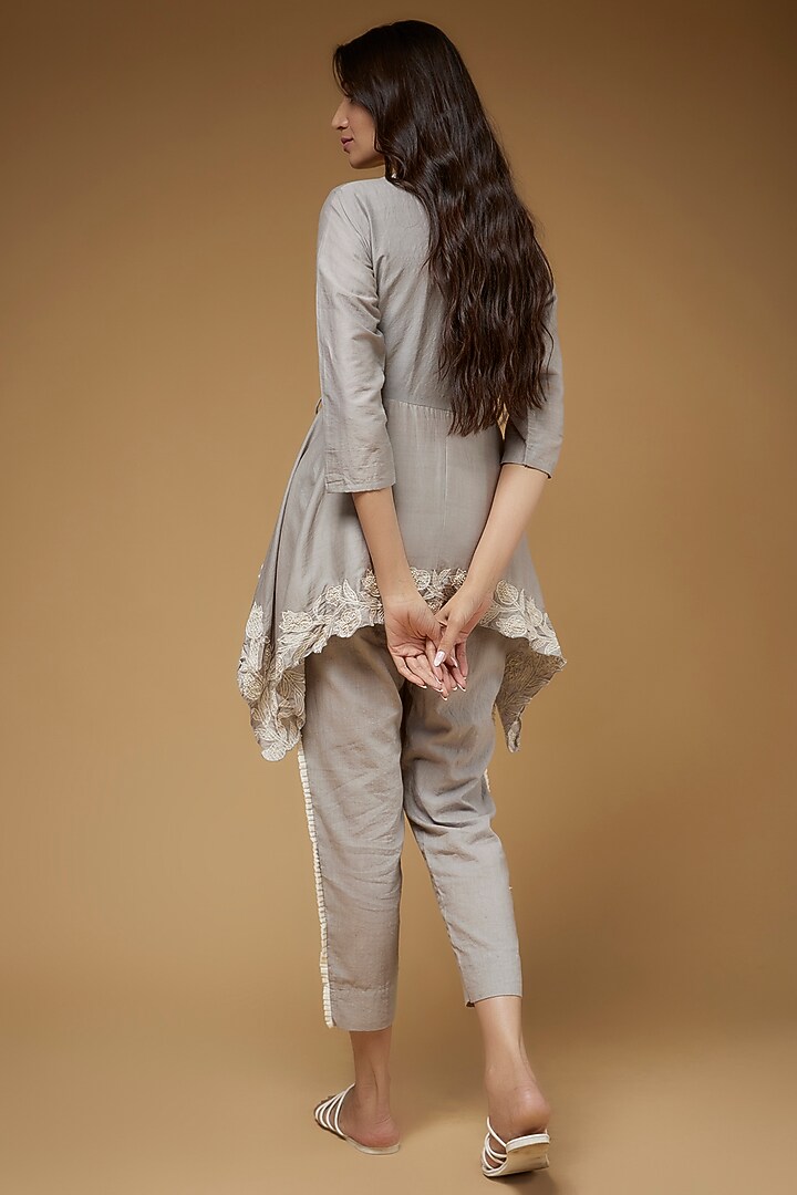 Grey Handwoven Cotton Silk Applique Embroidered Co-Ord Set by VAANI BESWAL at Pernia's Pop Up Shop
