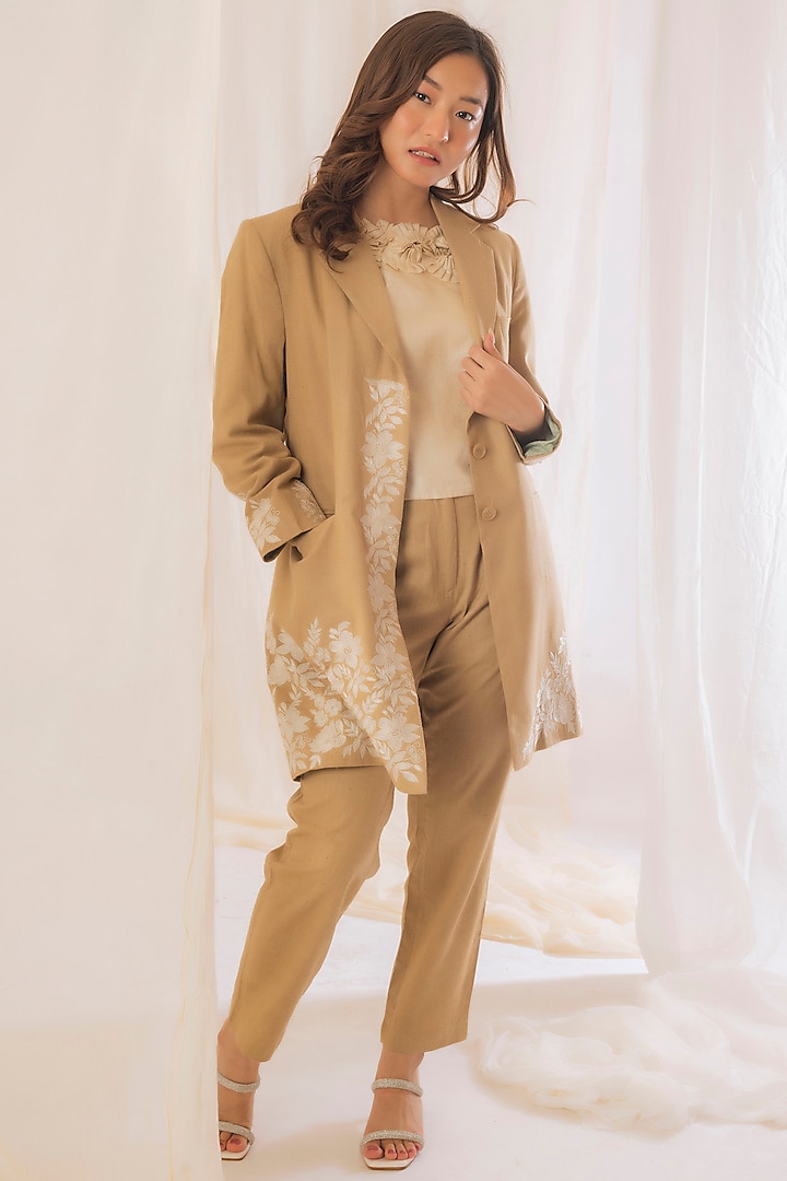 Beige Embroidered Coat by VAANI BESWAL